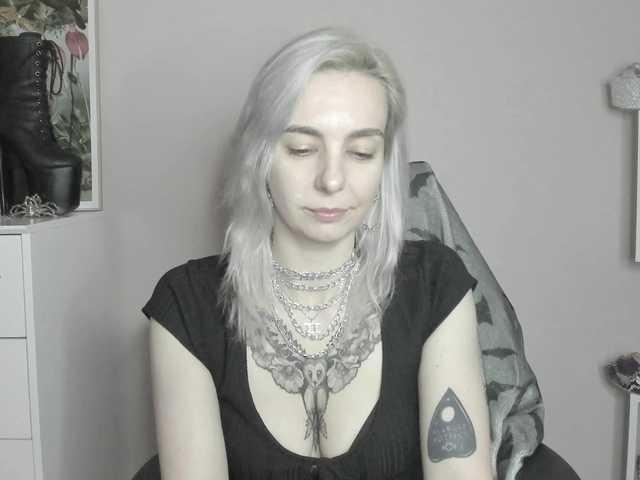velvetanne live cam on BongaCams