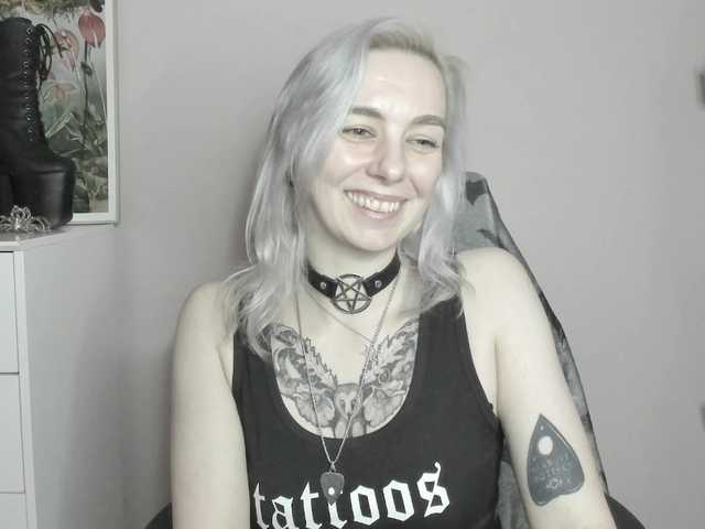 velvetanne live cam on BongaCams