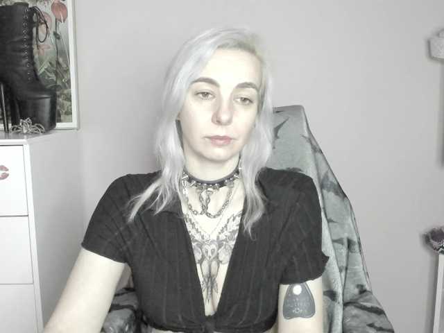 velvetanne live cam on BongaCams