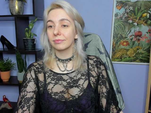 velvetanne live cam on BongaCams