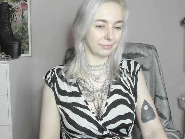 velvetanne live cam on BongaCams