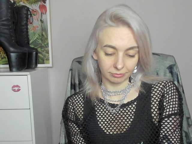 velvetanne live cam on BongaCams