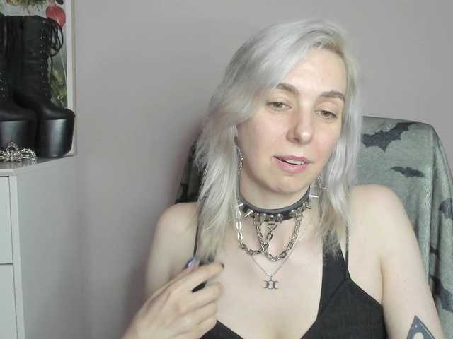 velvetanne live cam on BongaCams