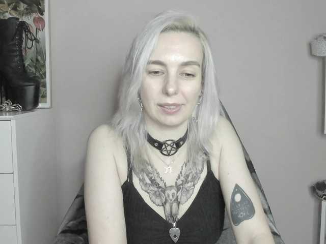 velvetanne live cam on BongaCams