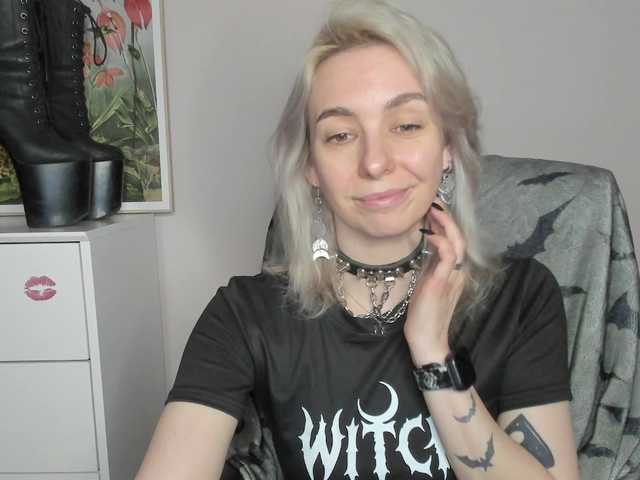 velvetanne live cam on BongaCams