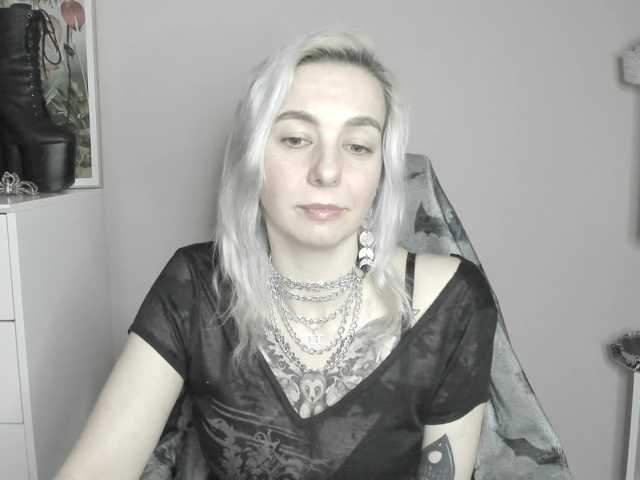 velvetanne live cam on BongaCams