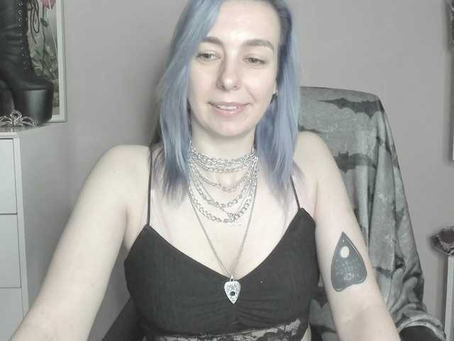 velvetanne live cam on BongaCams