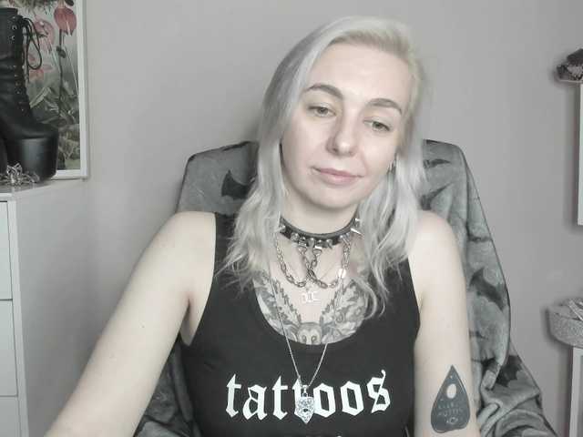 velvetanne live cam on BongaCams