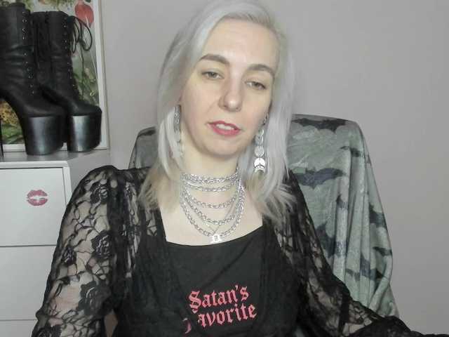 velvetanne live cam on BongaCams