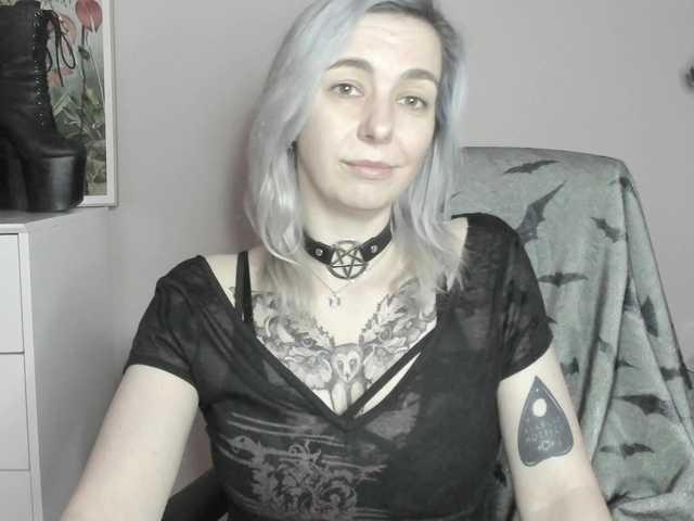velvetanne live cam on BongaCams