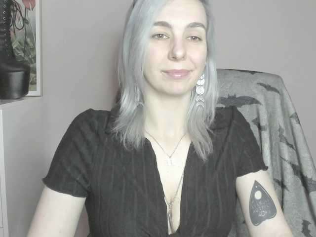 velvetanne live cam on BongaCams