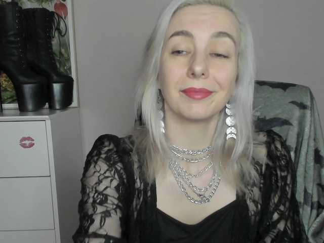 velvetanne live cam on BongaCams