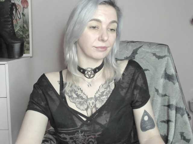 velvetanne live cam on BongaCams