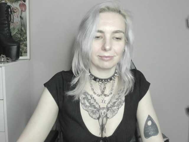 velvetanne live cam on BongaCams