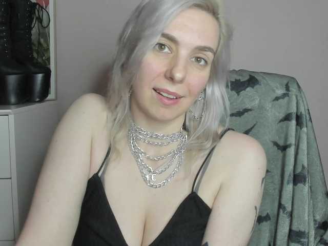 velvetanne live cam on BongaCams