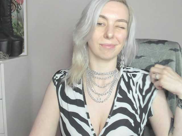 velvetanne live cam on BongaCams