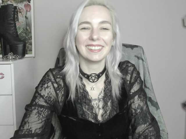 velvetanne live cam on BongaCams