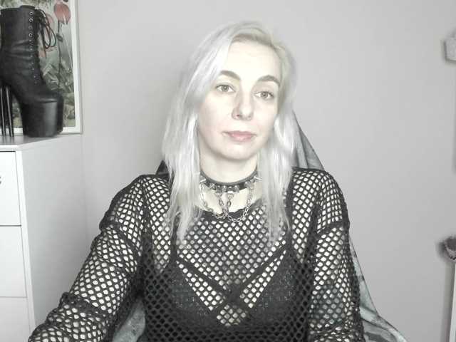 velvetanne live cam on BongaCams