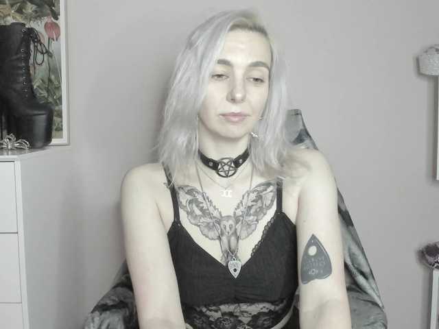 velvetanne live cam on BongaCams