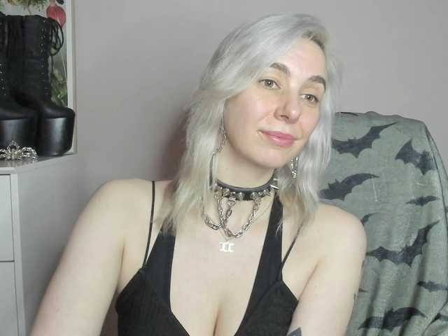 velvetanne live cam on BongaCams