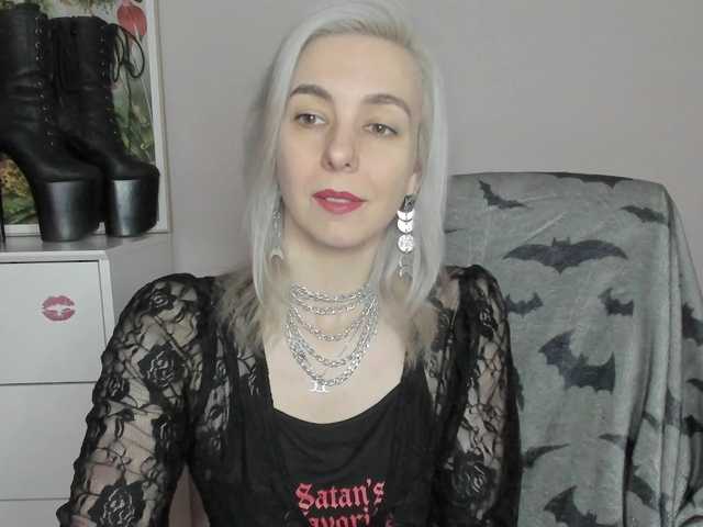 velvetanne live cam on BongaCams