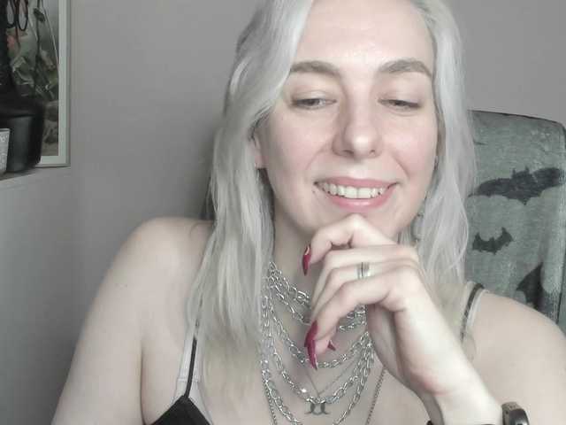 velvetanne live cam on BongaCams