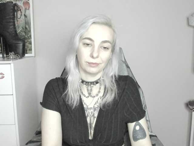 velvetanne live cam on BongaCams