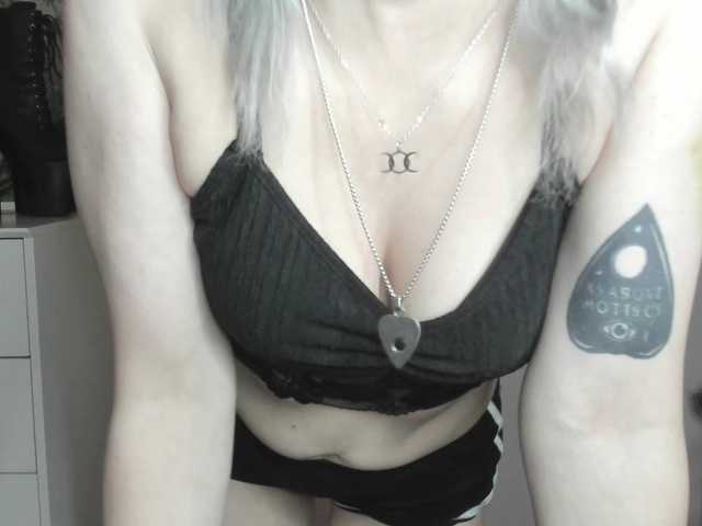 velvetanne live webcam show