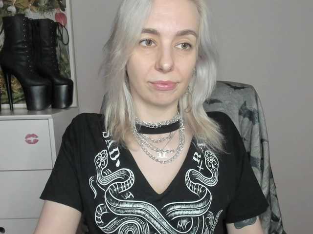 velvetanne live cam on BongaCams