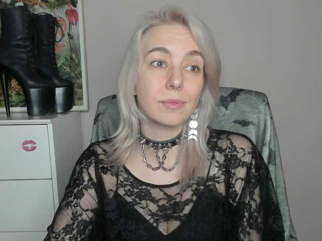 velvetanne live cam on BongaCams