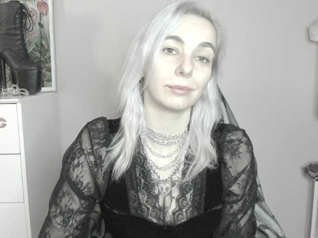 velvetanne live cam on BongaCams