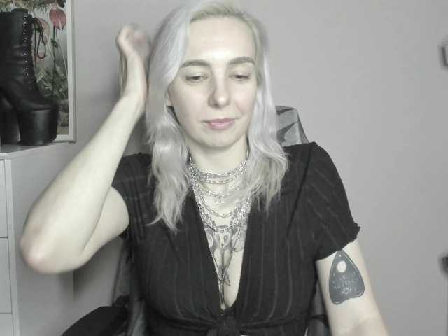 velvetanne live cam on BongaCams