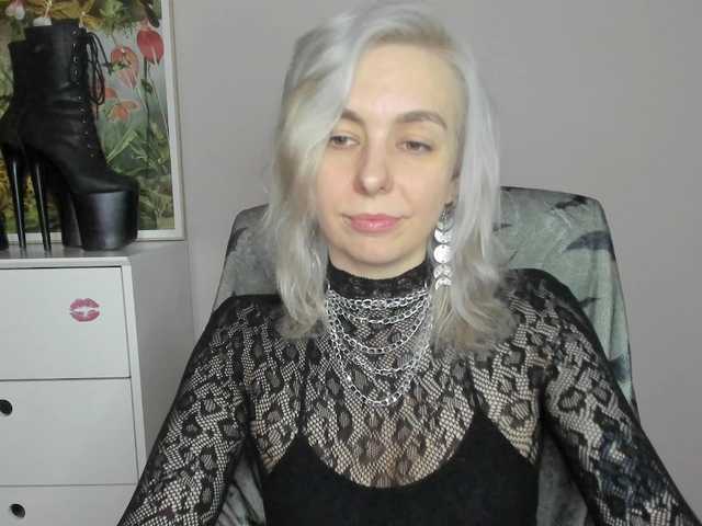 velvetanne live cam on BongaCams