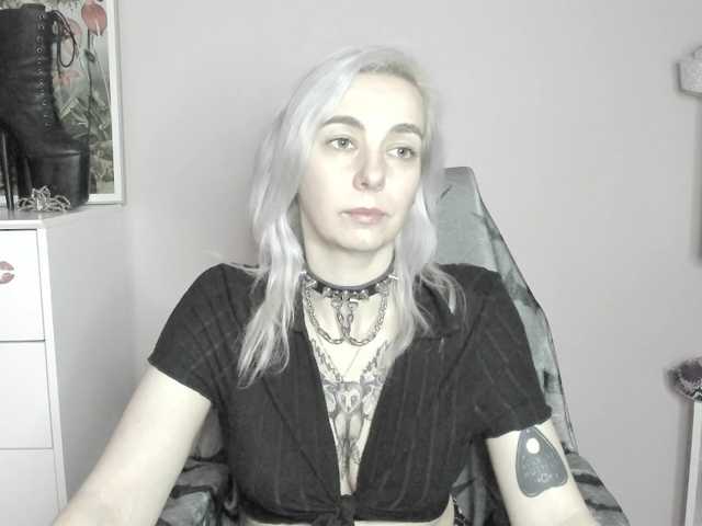 velvetanne live cam on BongaCams