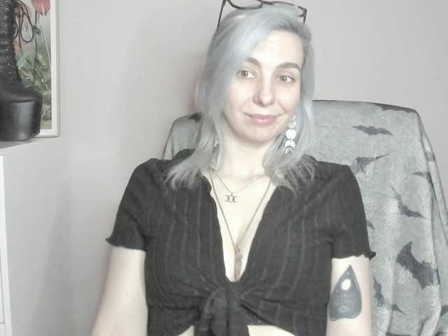 velvetanne live cam on BongaCams