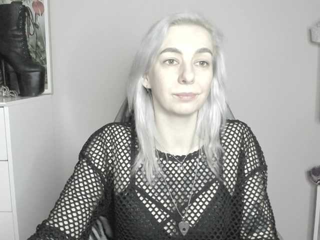 velvetanne live cam on BongaCams