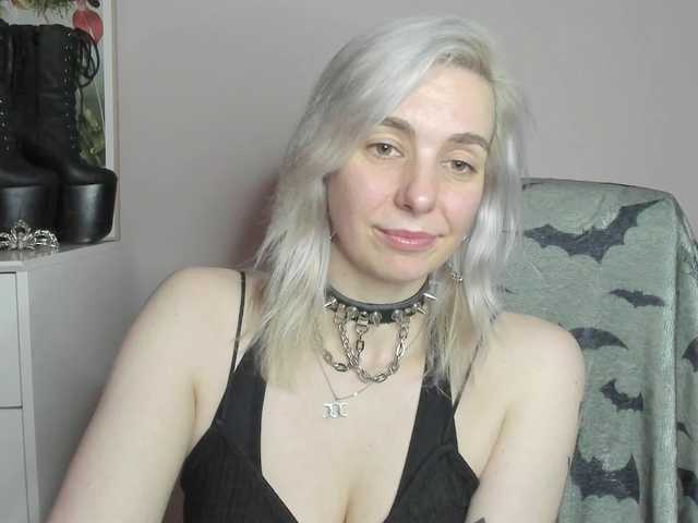 velvetanne live cam on BongaCams