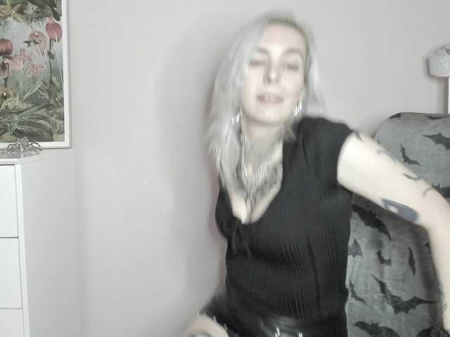 velvetanne live cam on BongaCams