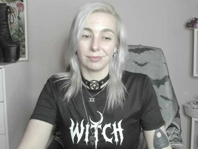 velvetanne live cam on BongaCams