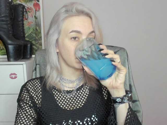 velvetanne live cam on BongaCams