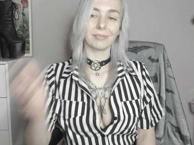 velvetanne live cam on BongaCams