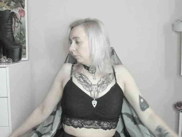velvetanne's webcam live show