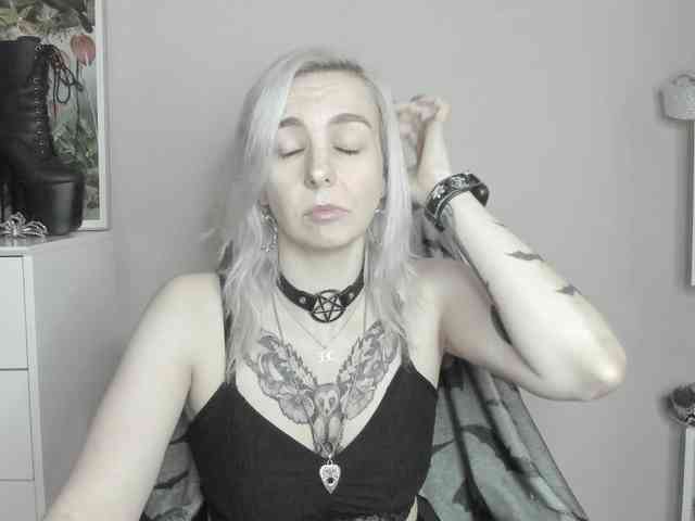 velvetanne's webcam live show