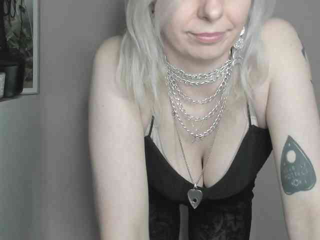 Modelo: velvetanne