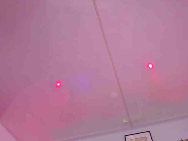SweetFire-moon1 webcam