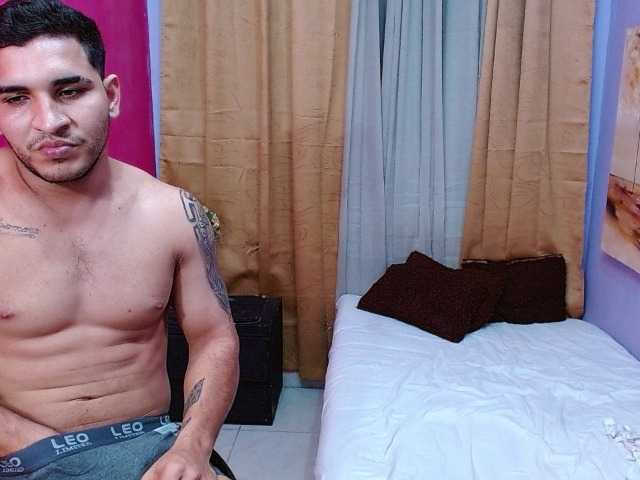 bitchdestroy live cam on BongaCams