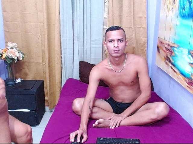bitchdestroy live cam on BongaCams