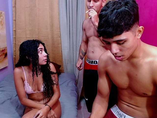 bitchdestroy live cam on BongaCams