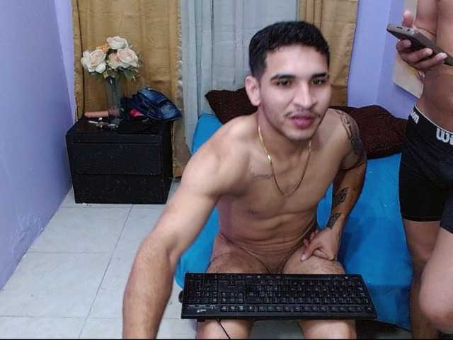 bitchdestroy live cam on BongaCams