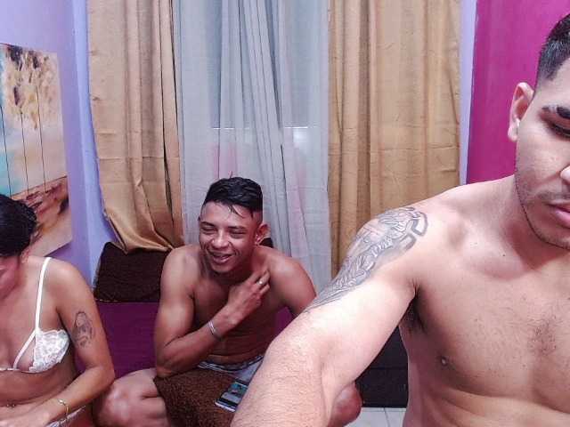 bitchdestroy live cam on BongaCams